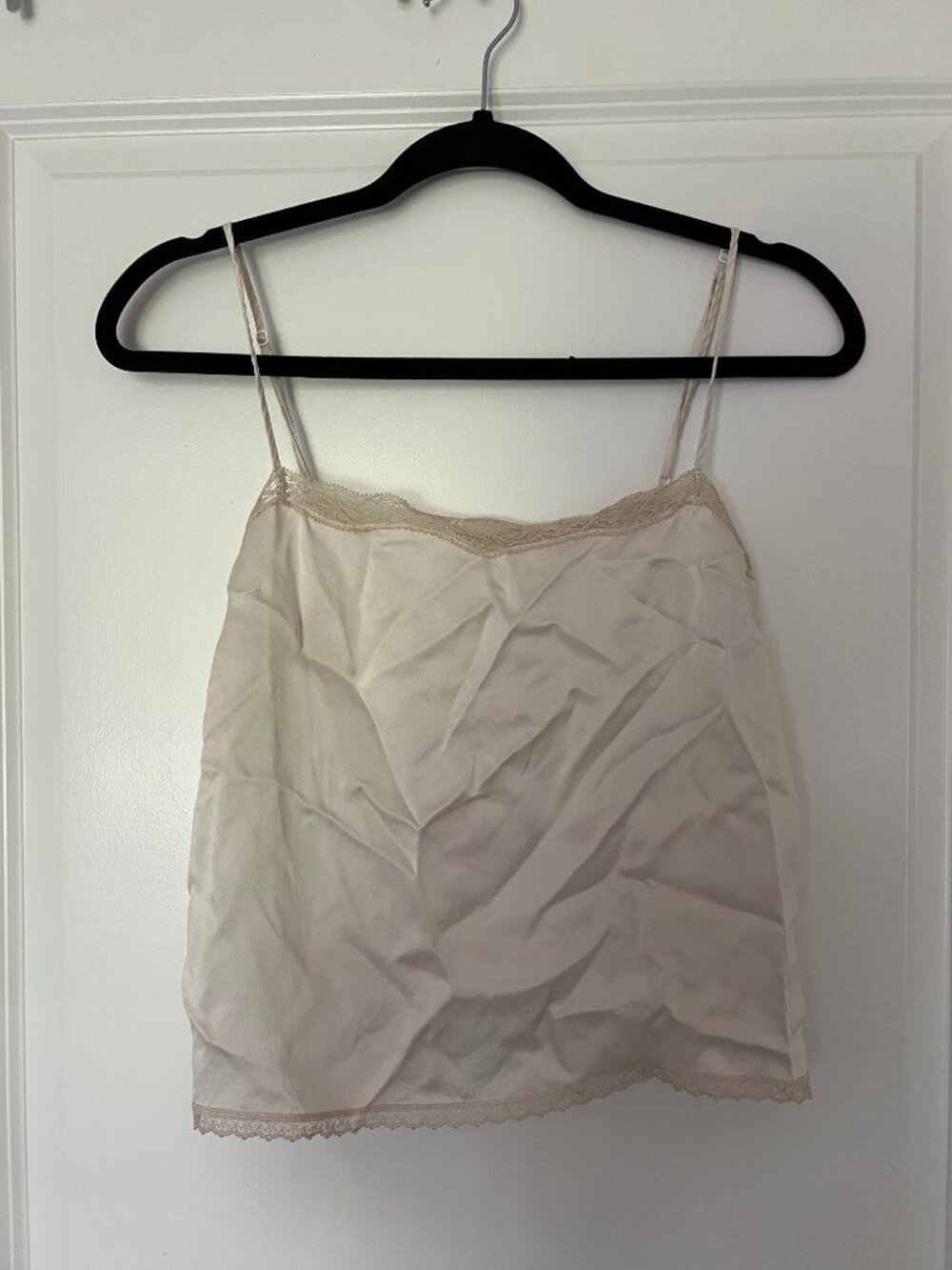 Wilfred Aritzia 100% Silk Lace Trim Camisole Cream Size S